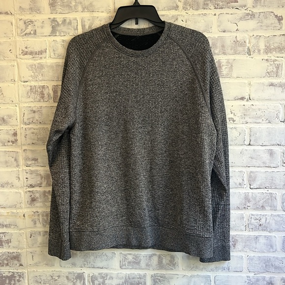 Lululemon Mens Engineered Warmth Long-Sleeve Crew Wool Blend Gray Size Medium - Picture 3 of 8